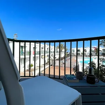 아파트 San Valentin Pakky House